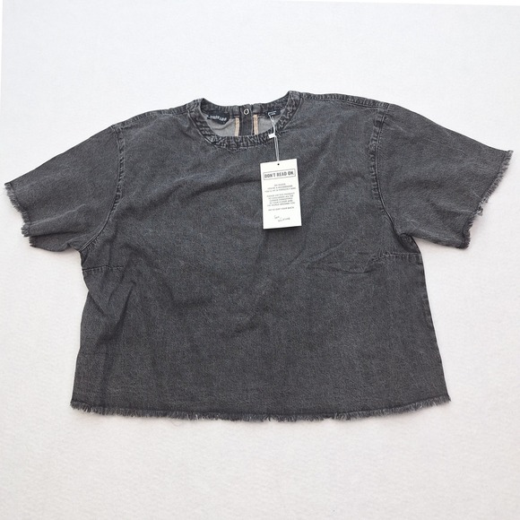 WILD FANG Tops - Wildfang Shirt Womens‎ Large Black Essential Denim Boxy Top  Distressed Raw Hem